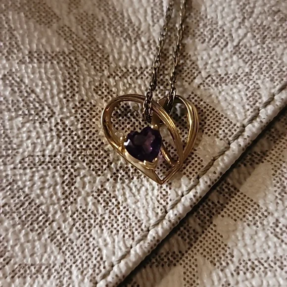 ✨ Stunning Vintage 10K Gold Amethyst Heart Pendant Necklace ✨